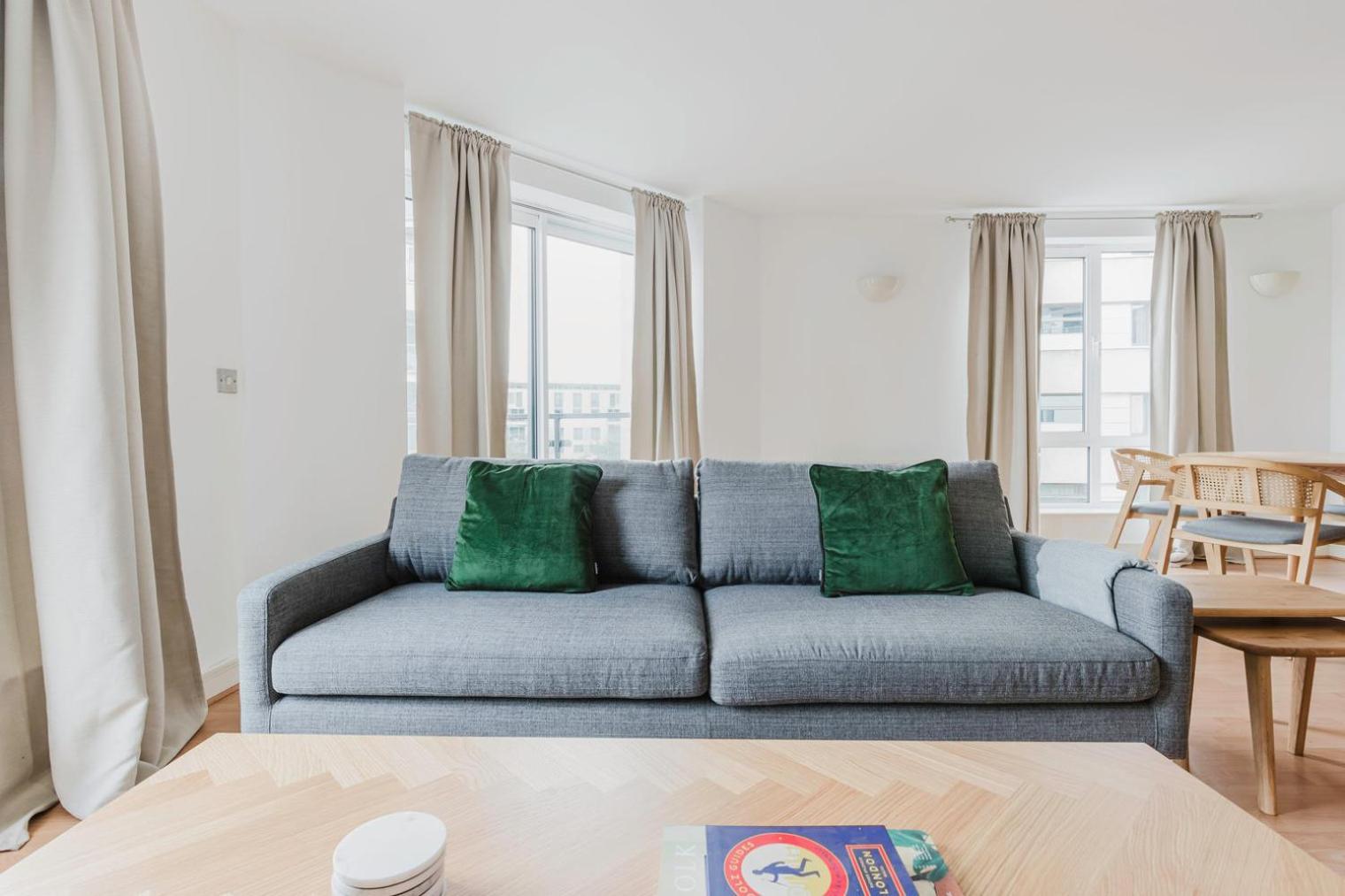 Apartment Blueground Southwark Furniture Decor Included Lon-596 *